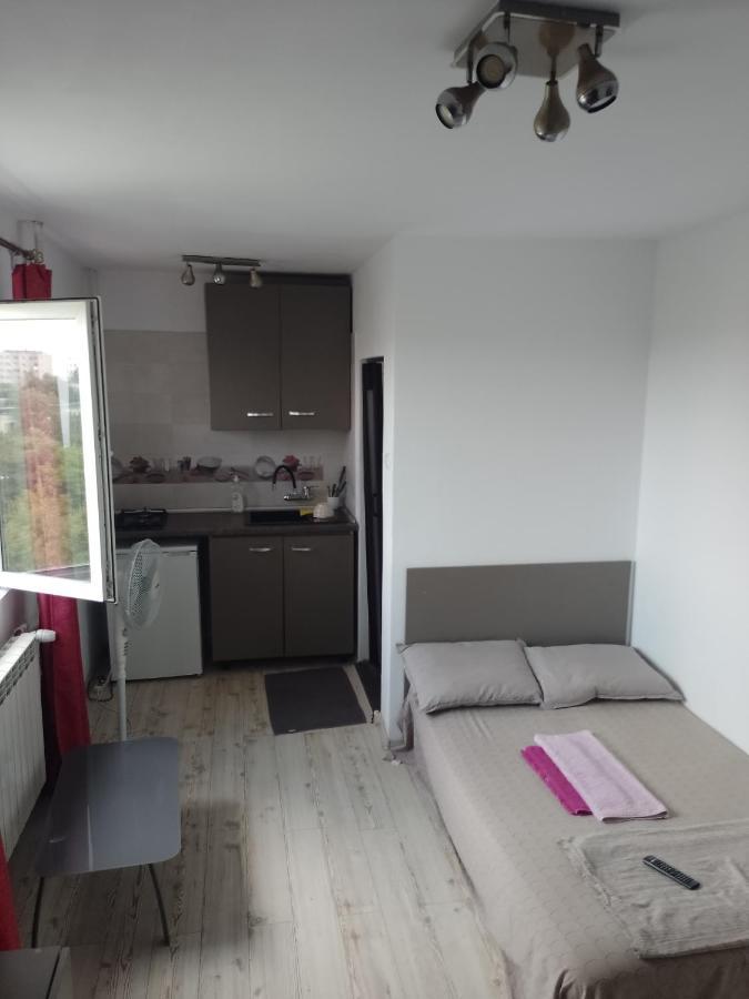 Apartmán Metrou 1 Decembrie 1918 Bukurešť Exteriér fotografie